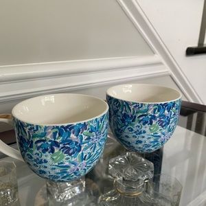 Set of 2 Lily Pulitzer Mugs